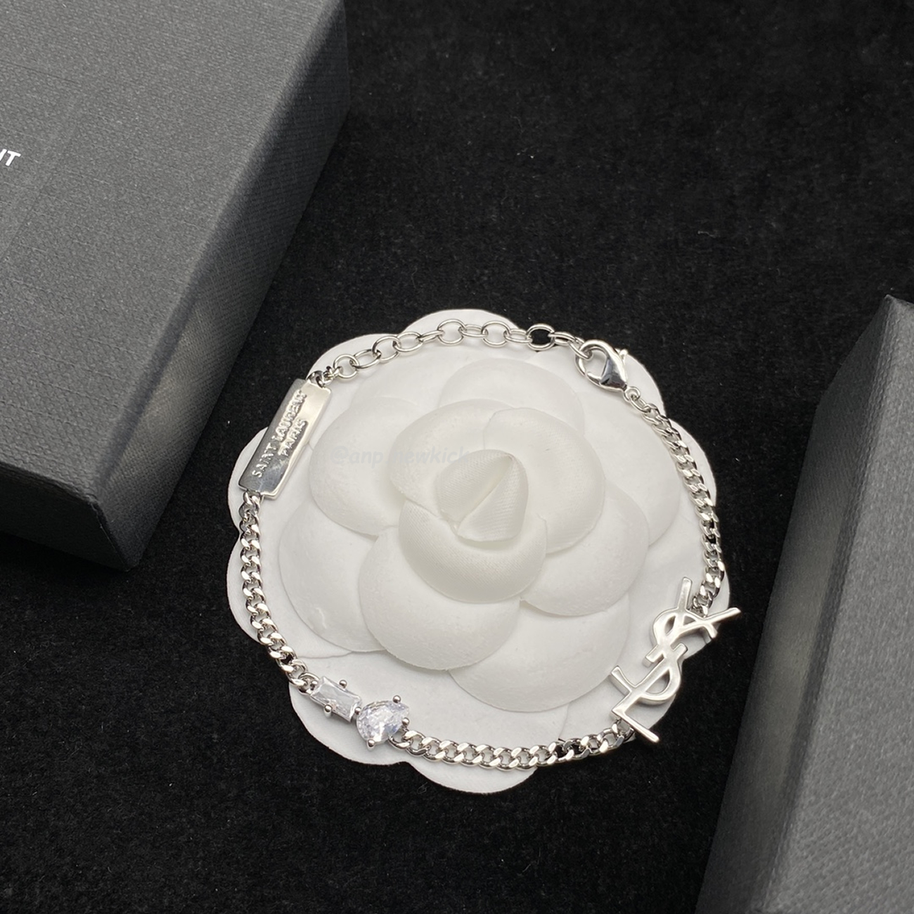 Saint Laurent Opyum Heart Charm Bracelet (7) - www.newkick.vip